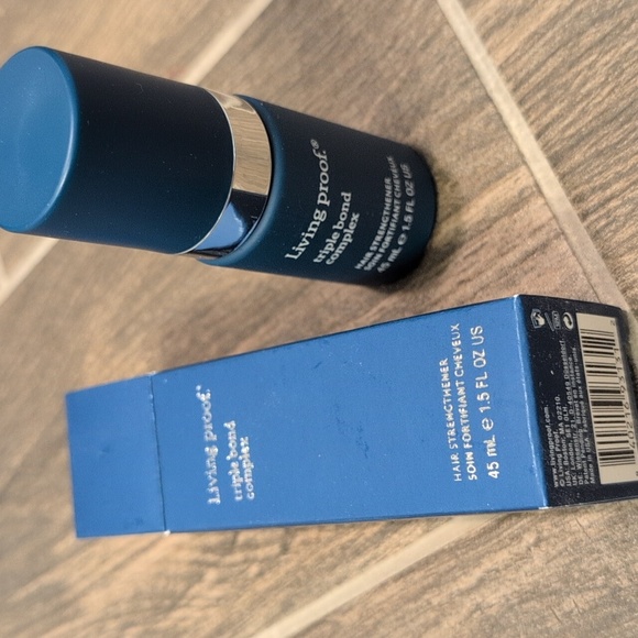 NEW Living Proof Triple Bond Complex 45 mL - Picture 9 of 9